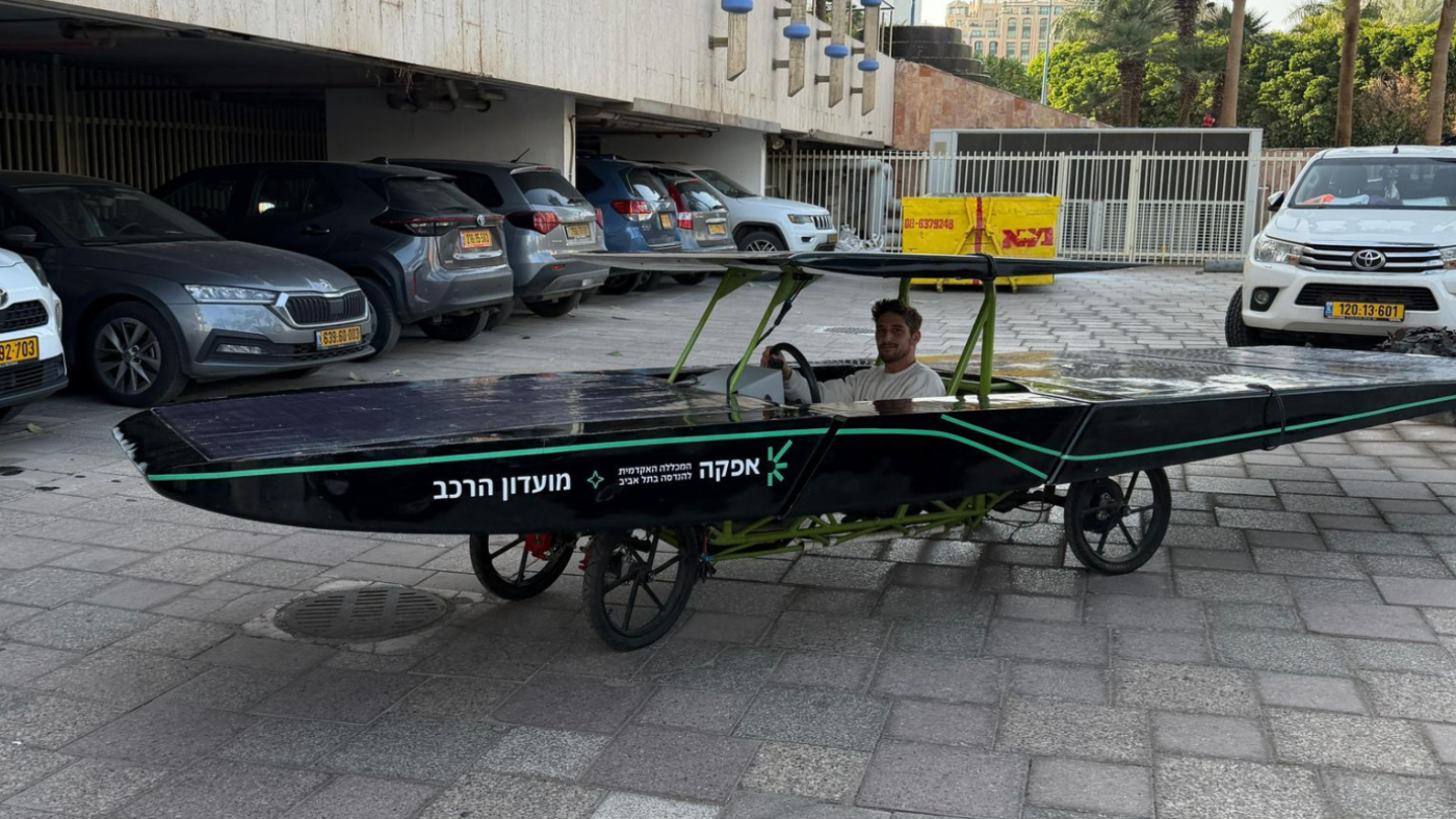 לצפייה בכתבה מכונית סולארית מישראל תשתתף השנה, לראשונה, במרוץ בינלאומי